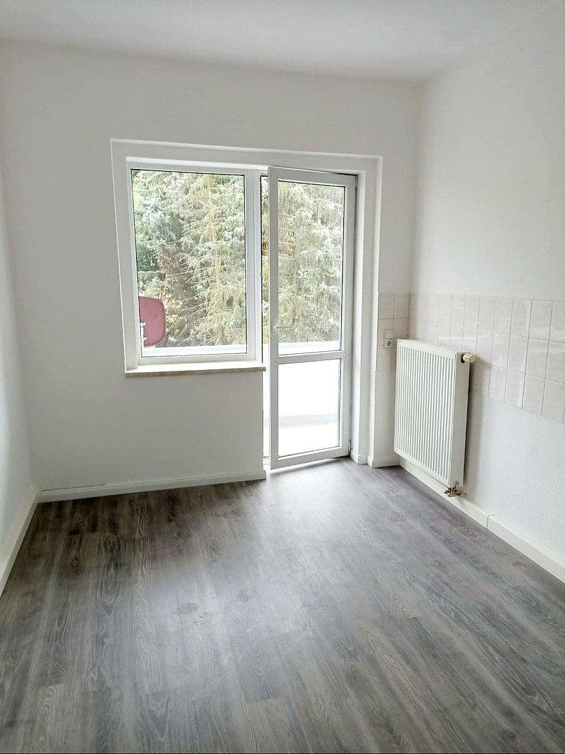 Prodej bytu 3+1 83 m², Chemnitz, Sasko Prodej bytu 3+1 83 m², Chemnitz, Sasko