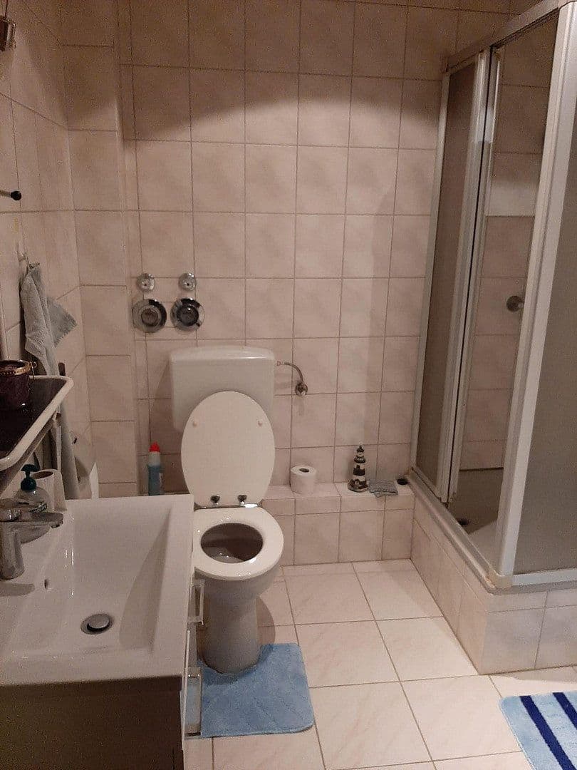 Prodej domu 270 m², pozemek 401 m², Raunheim, Hessen Prodej domu 270 m², pozemek 401 m², Raunheim, Hessen