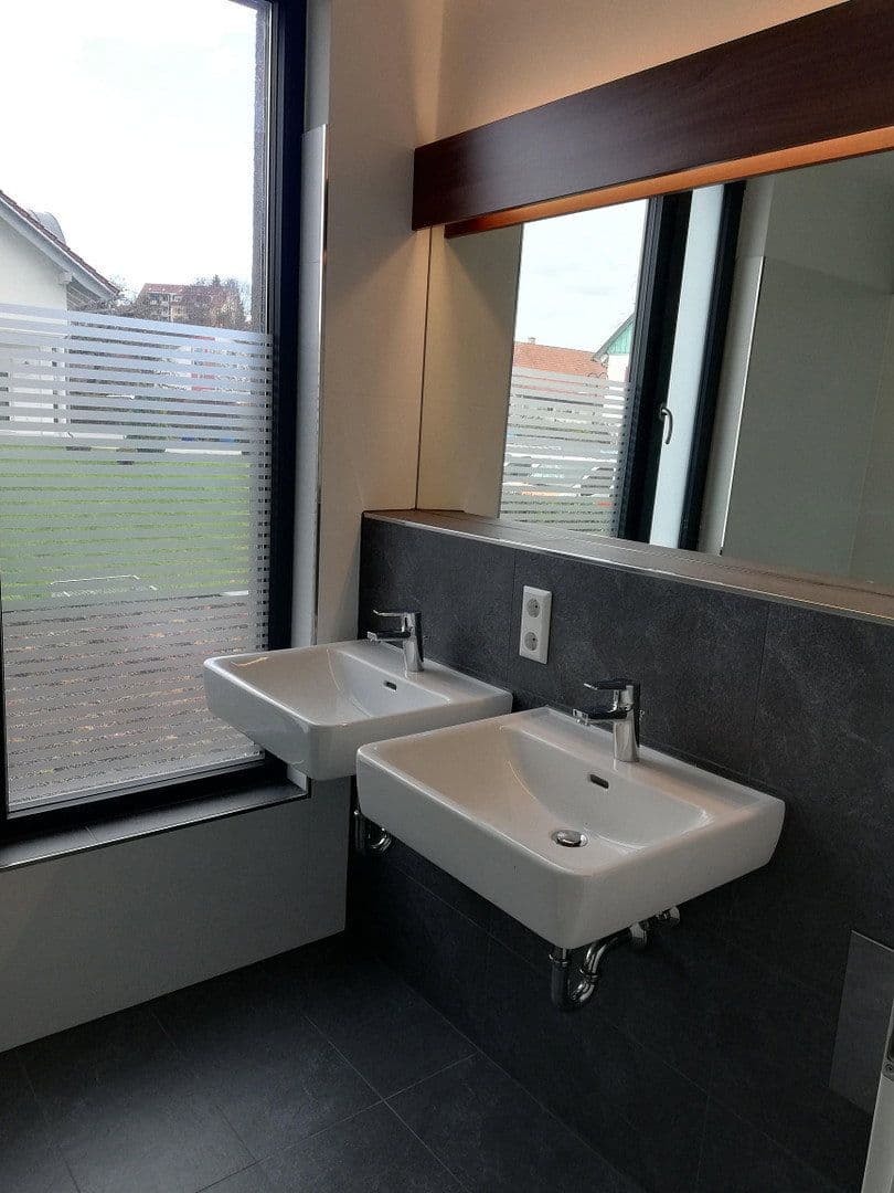 Pronájem bytu 3+1 88 m², Am Bleichehof 27, Wangen im Allgäu, Bádensko-Württembersko Pronájem bytu 3+1 88 m², Am Bleichehof 27, Wangen im Allgäu, Bádensko-Württembersko