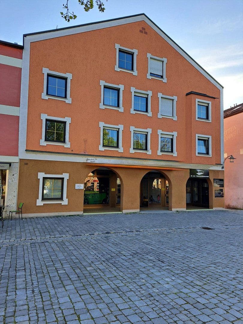 Pronájem nebytového prostoru 420 m², Plattling, Bavorsko Pronájem nebytového prostoru 420 m², Plattling, Bavorsko