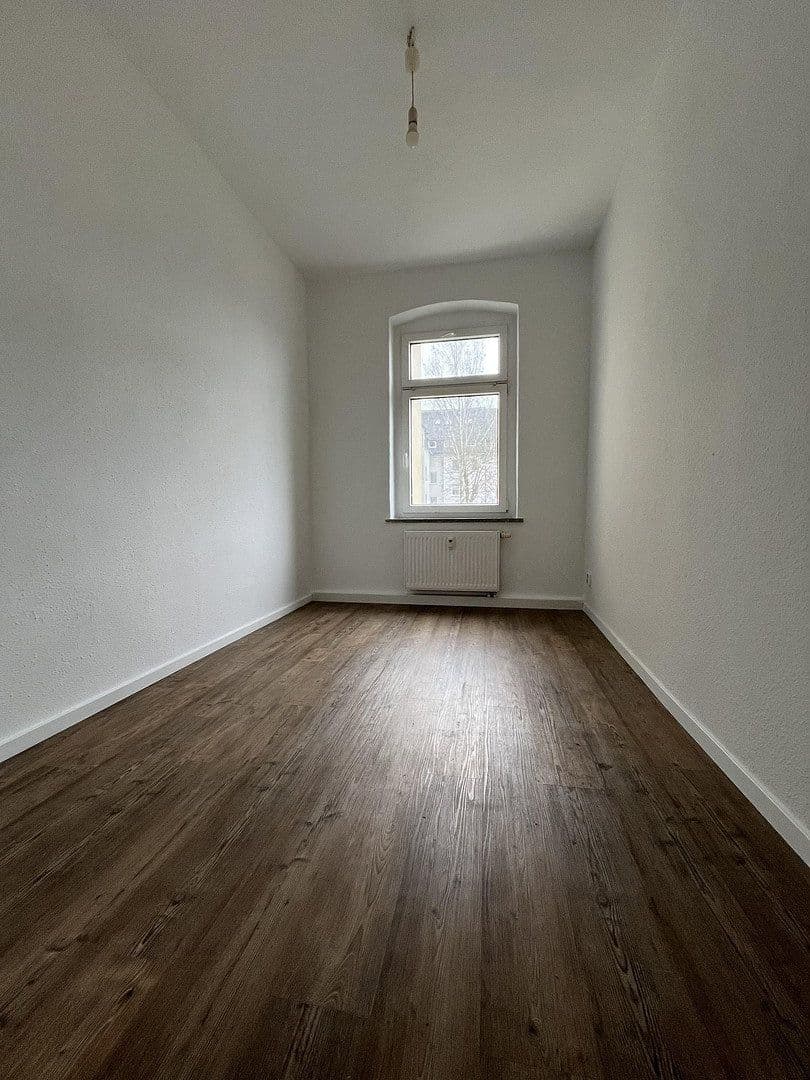 Pronájem bytu 2+1 42 m², Bernhardstraße 110, Chemnitz, Sasko Pronájem bytu 2+1 42 m², Bernhardstraße 110, Chemnitz, Sasko