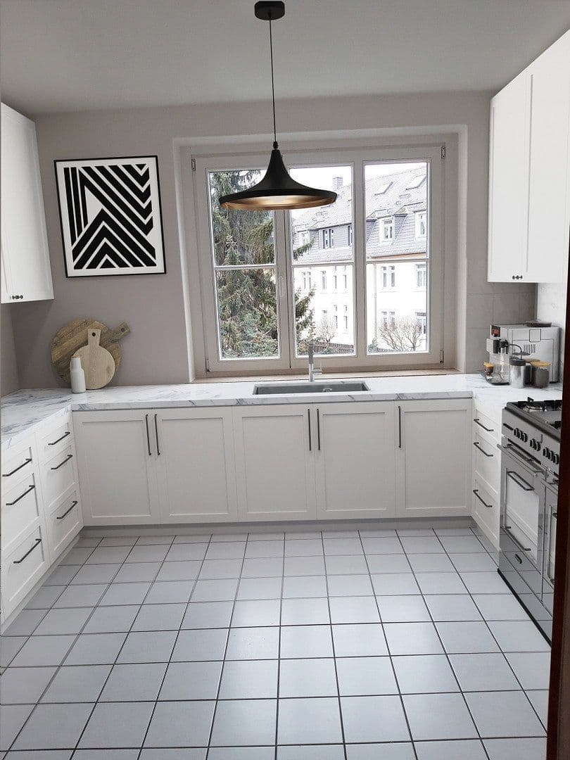 Pronájem bytu 2+1 65 m², Lommatzscher Platz 6, Dresden, Sasko Pronájem bytu 2+1 65 m², Lommatzscher Platz 6, Dresden, Sasko