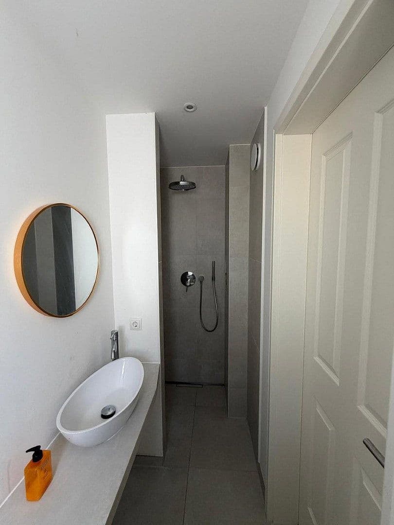 Pronájem bytu 2+1 79 m², Karwinskistr., 61, München, Bavorsko Pronájem bytu 2+1 79 m², Karwinskistr., 61, München, Bavorsko