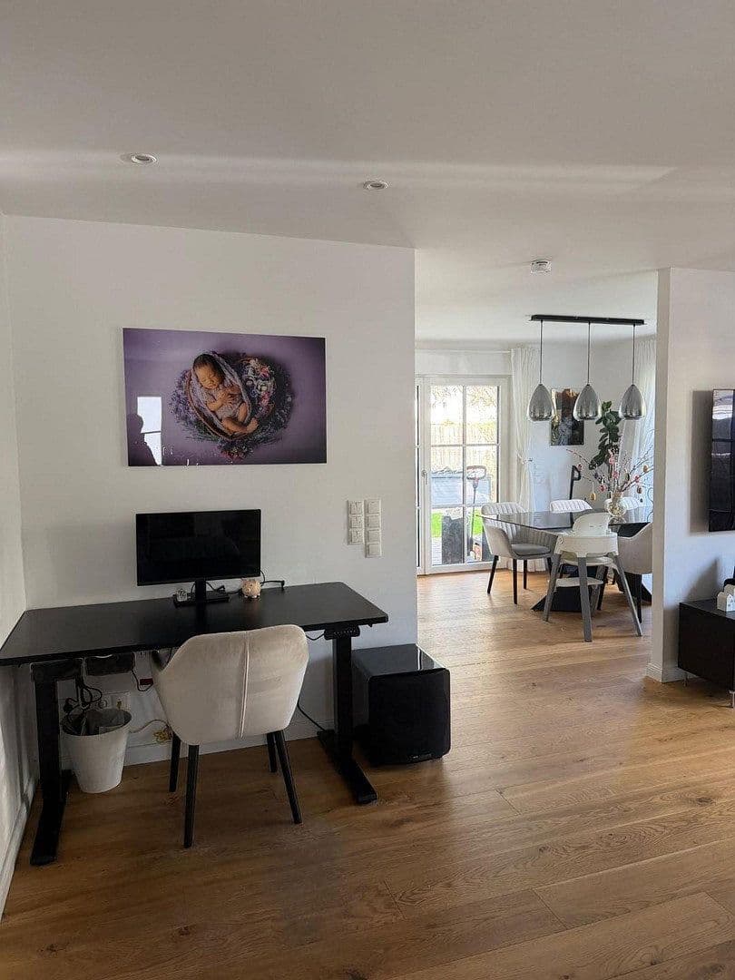 Pronájem bytu 2+1 79 m², Karwinskistr., 61, München, Bavorsko Pronájem bytu 2+1 79 m², Karwinskistr., 61, München, Bavorsko