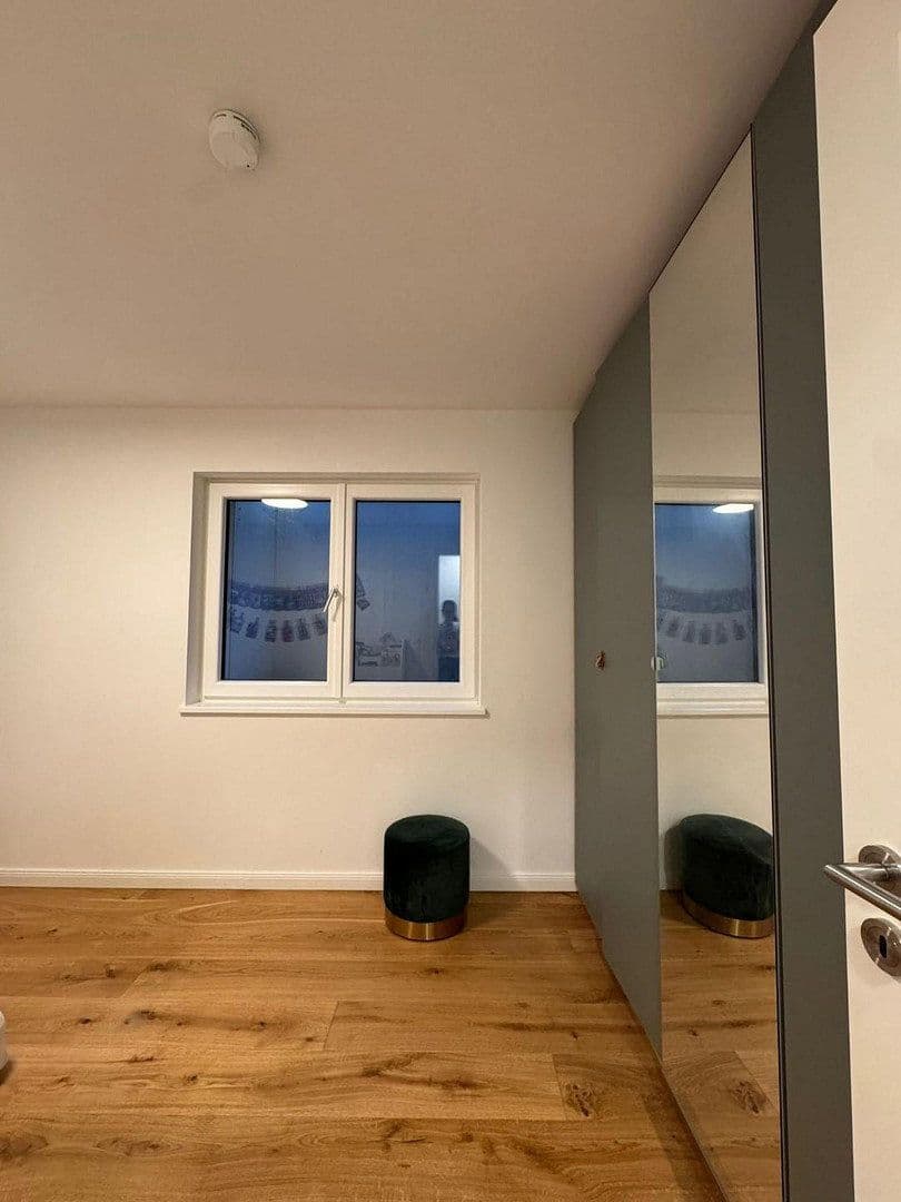 Pronájem bytu 2+1 79 m², Karwinskistr., 61, München, Bavorsko Pronájem bytu 2+1 79 m², Karwinskistr., 61, München, Bavorsko