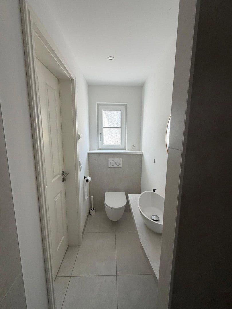 Pronájem bytu 2+1 79 m², Karwinskistr., 61, München, Bavorsko Pronájem bytu 2+1 79 m², Karwinskistr., 61, München, Bavorsko