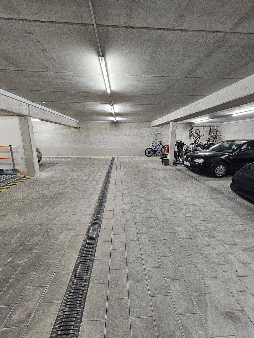 Pronájem bytu 2+1 79 m², Karwinskistr., 61, München, Bavorsko Pronájem bytu 2+1 79 m², Karwinskistr., 61, München, Bavorsko