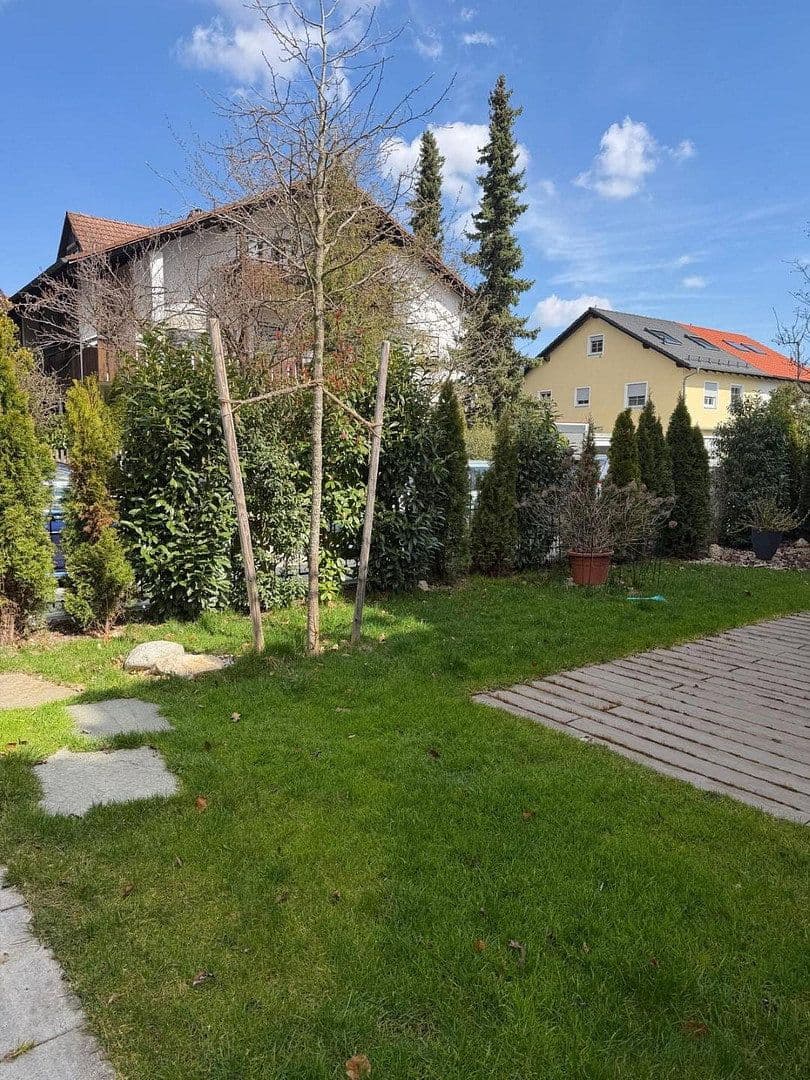 Pronájem bytu 2+1 79 m², Karwinskistr., 61, München, Bavorsko Pronájem bytu 2+1 79 m², Karwinskistr., 61, München, Bavorsko