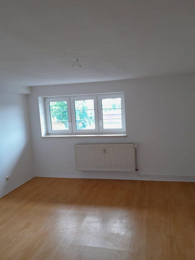 Pronájem bytu 2+1 78 m², Aschersleben, Sasko-Anhaltsko Pronájem bytu 2+1 78 m², Aschersleben, Sasko-Anhaltsko