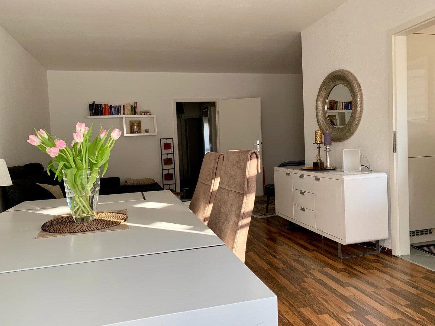 Pronájem bytu 3+1 80 m², Frankfurt, Hessen Pronájem bytu 3+1 80 m², Frankfurt, Hessen