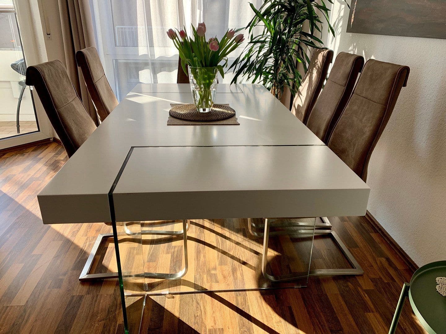 Pronájem bytu 3+1 80 m², Frankfurt, Hessen Pronájem bytu 3+1 80 m², Frankfurt, Hessen