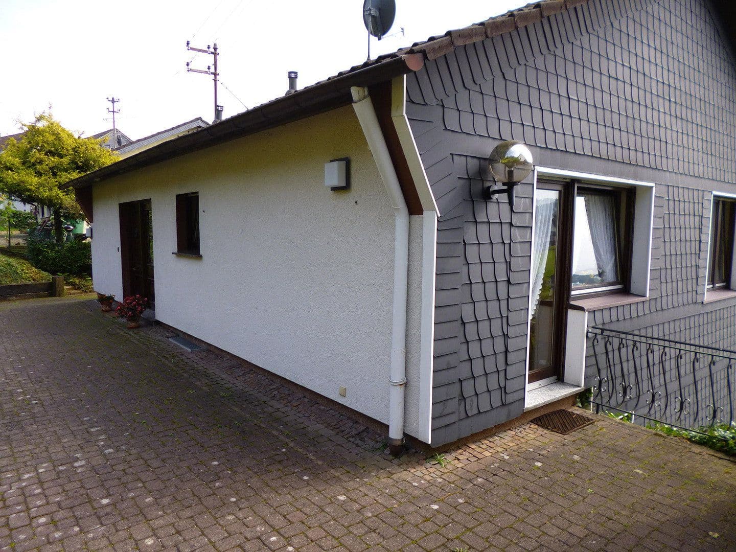 Prodej domu 146 m², pozemek 865 m², Gummersbach, Severní Porýní-Vestfálsko Prodej domu 146 m², pozemek 865 m², Gummersbach, Severní Porýní-Vestfálsko