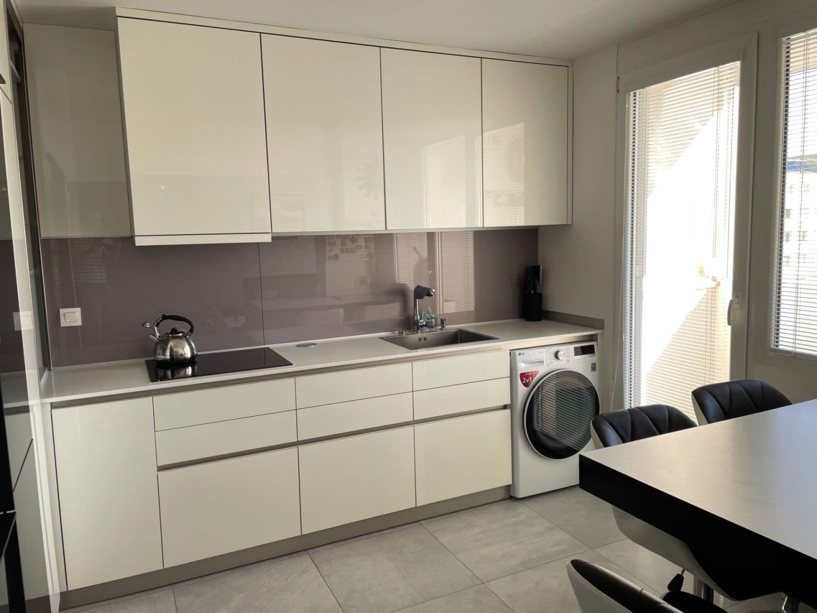 Prodej bytu 2+1 55 m², M. Rázusa, Prievidza, Trenčiansky kraj Prodej bytu 2+1 55 m², M. Rázusa, Prievidza, Trenčiansky kraj