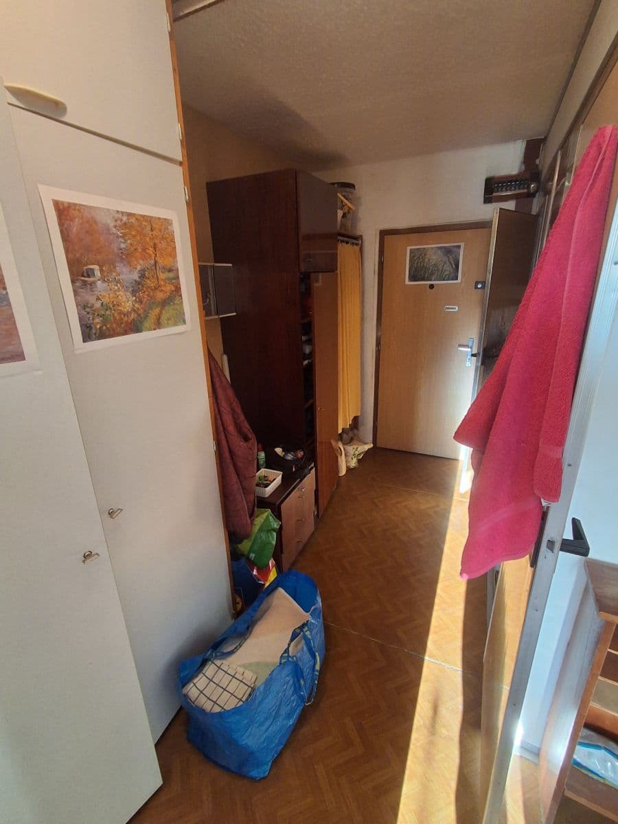 Prodej bytu 2+kk 44 m², Kurčatovova, Praha, Praha Prodej bytu 2+kk 44 m², Kurčatovova, Praha, Praha