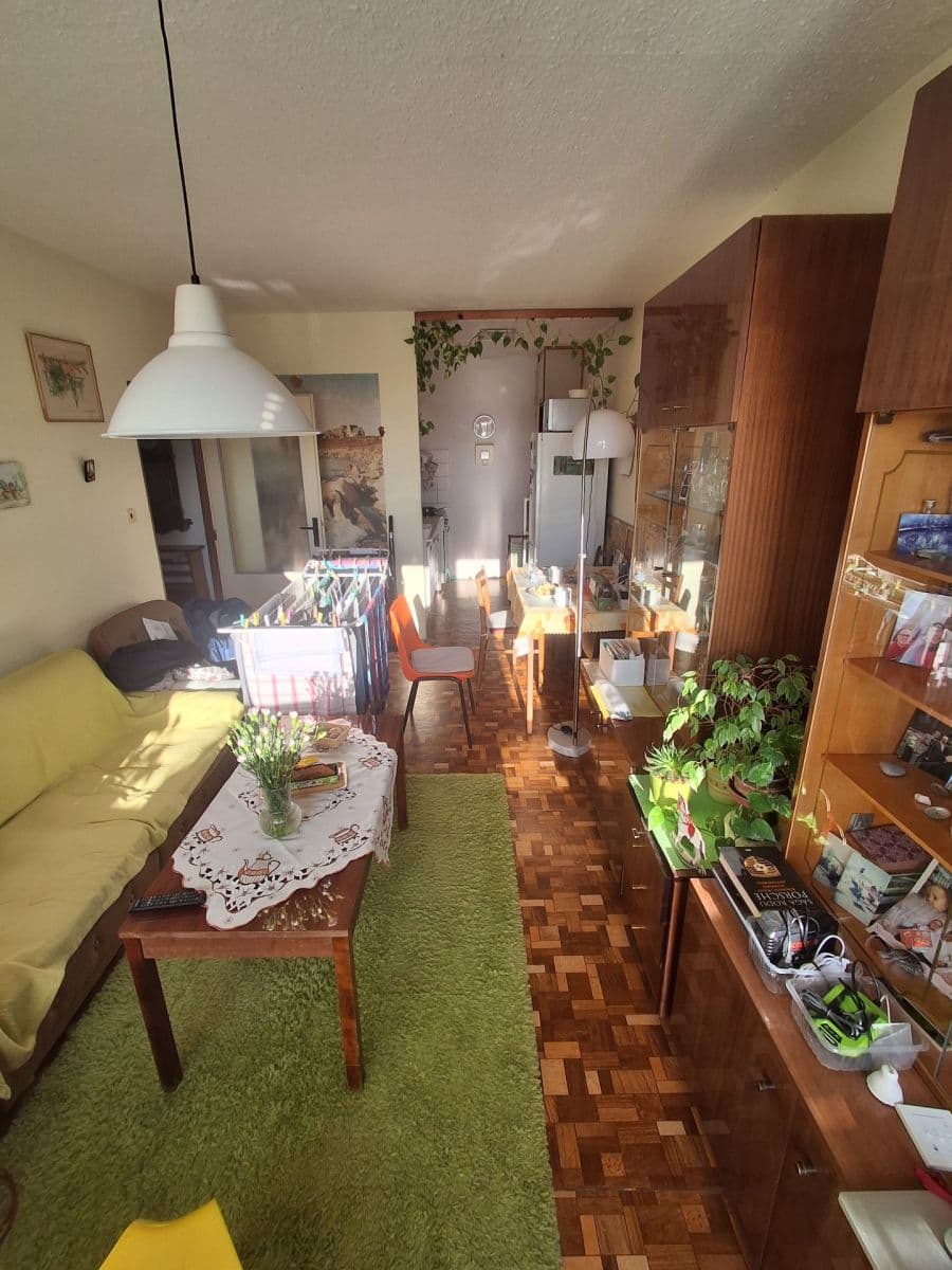 Prodej bytu 2+kk 44 m², Kurčatovova, Praha, Praha Prodej bytu 2+kk 44 m², Kurčatovova, Praha, Praha