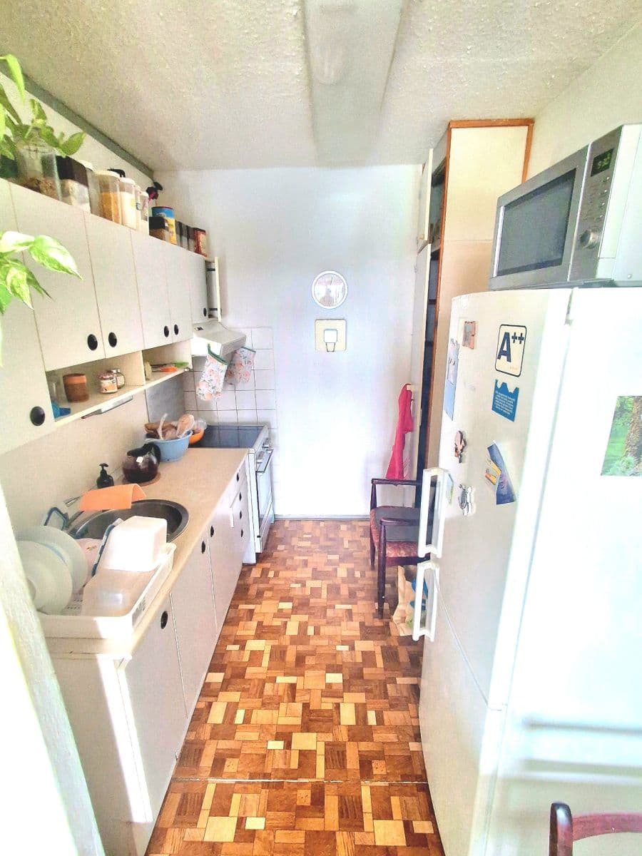 Prodej bytu 2+kk 43 m², Kurčatovova, Praha, Praha Prodej bytu 2+kk 43 m², Kurčatovova, Praha, Praha