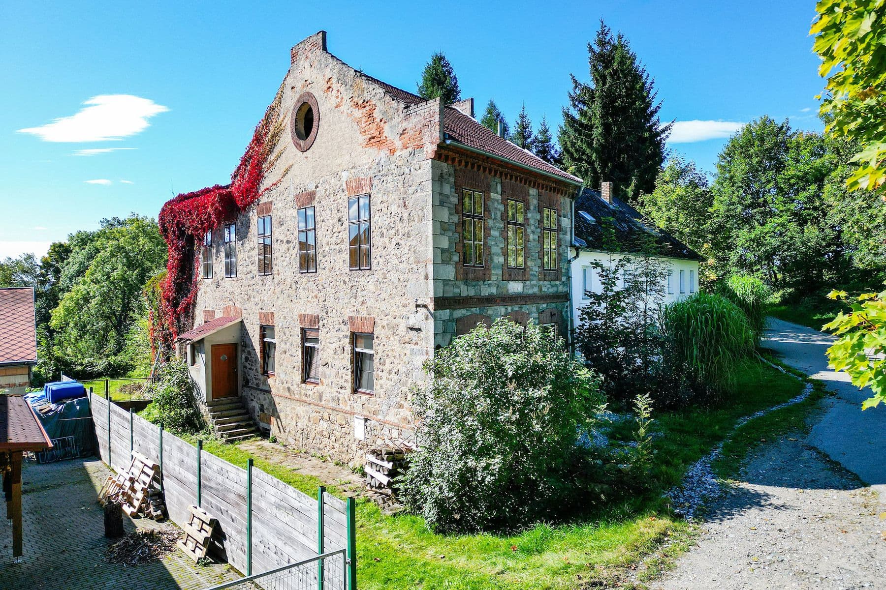 Prodej chaty, chalupy 150 m², pozemek 572 m², Černá v Pošumaví, Jihočeský kraj Prodej chaty, chalupy 150 m², pozemek 572 m², Černá v Pošumaví, Jihočeský kraj