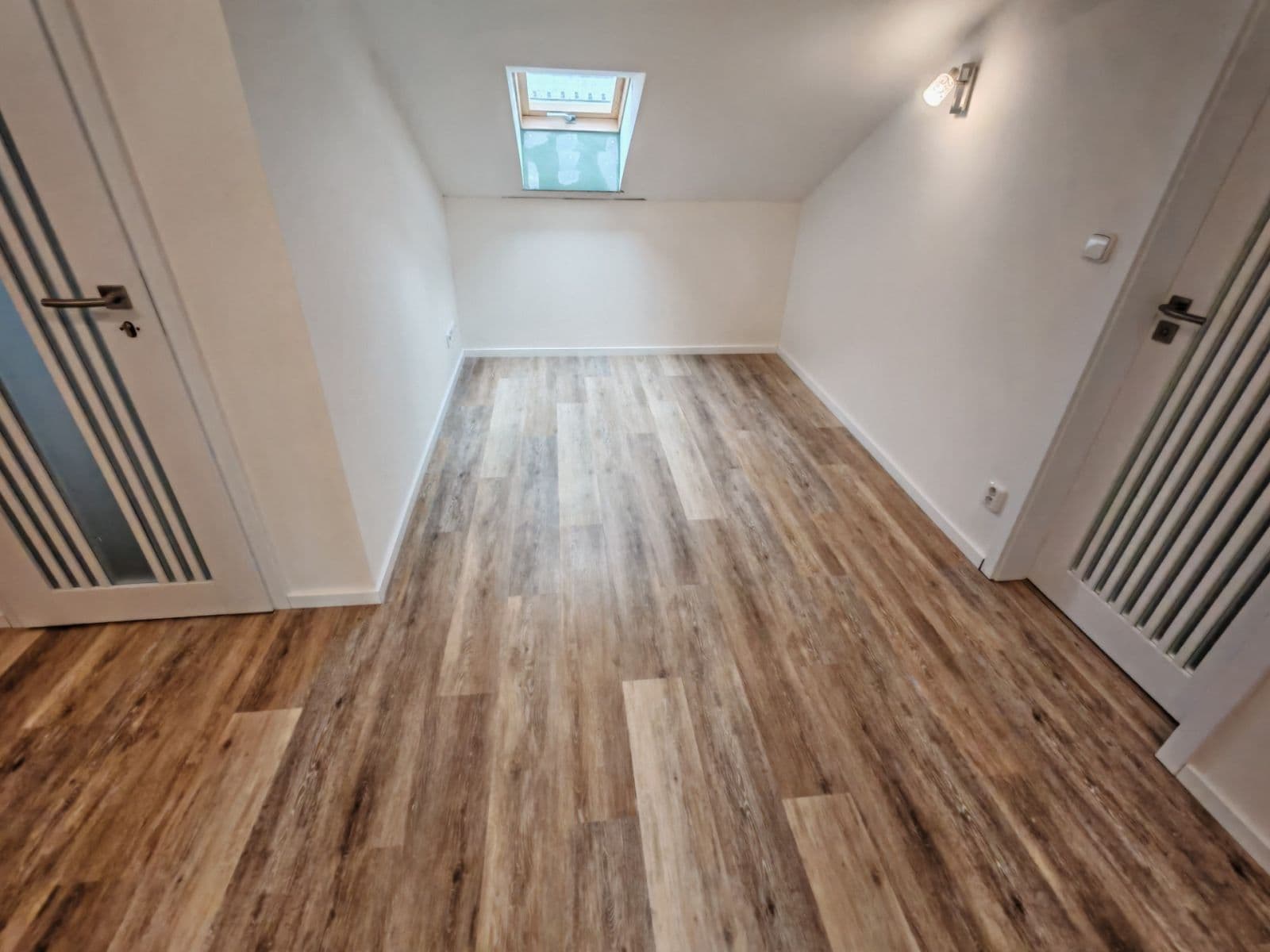 Pronájem bytu 2+kk 94 m², Navrátilova, Praha, Praha Pronájem bytu 2+kk 94 m², Navrátilova, Praha, Praha