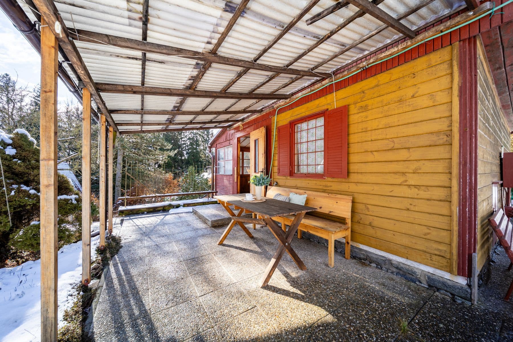 Prodej chaty, chalupy 41 m², pozemek 644 m², Orlík nad Vltavou, Jihočeský kraj Prodej chaty, chalupy 41 m², pozemek 644 m², Orlík nad Vltavou, Jihočeský kraj