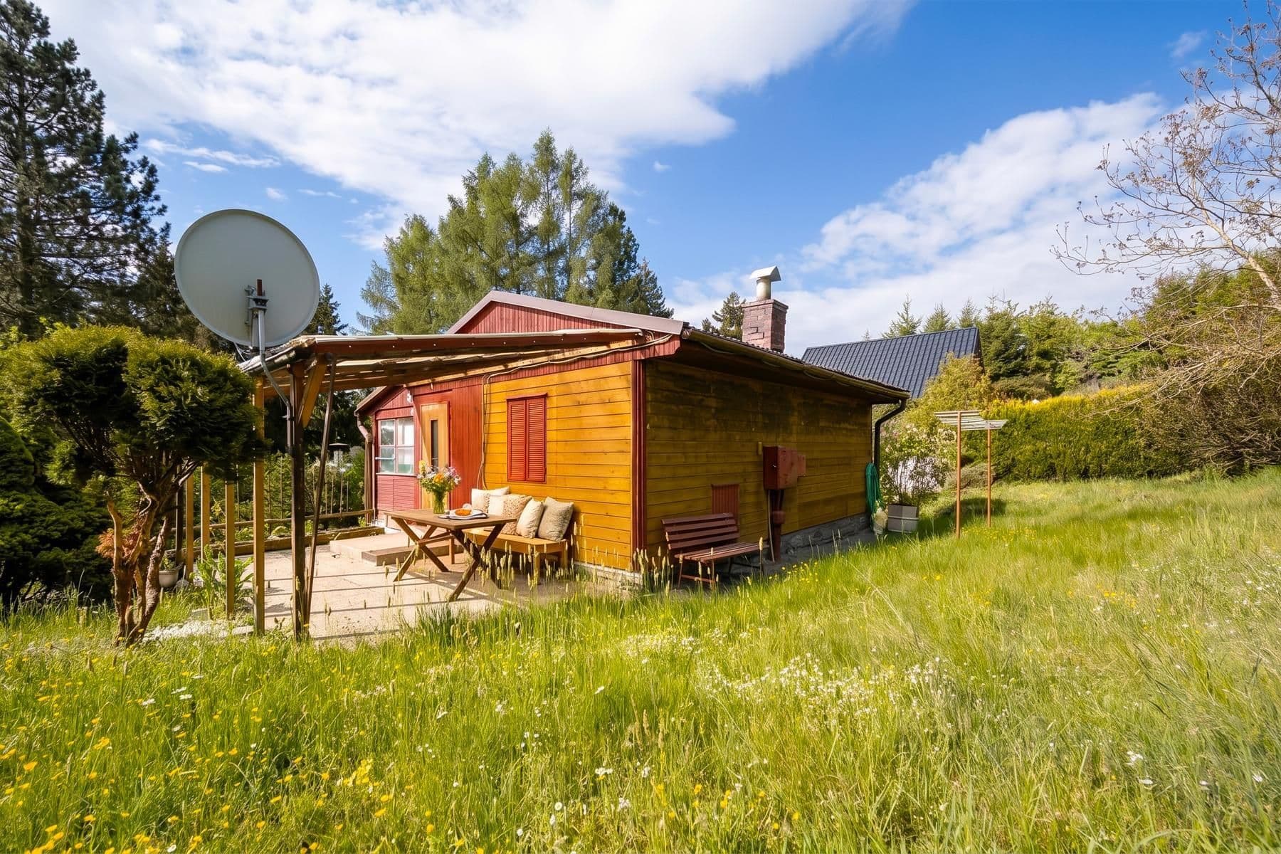 Prodej chaty, chalupy 41 m², pozemek 644 m², Orlík nad Vltavou, Jihočeský kraj Prodej chaty, chalupy 41 m², pozemek 644 m², Orlík nad Vltavou, Jihočeský kraj