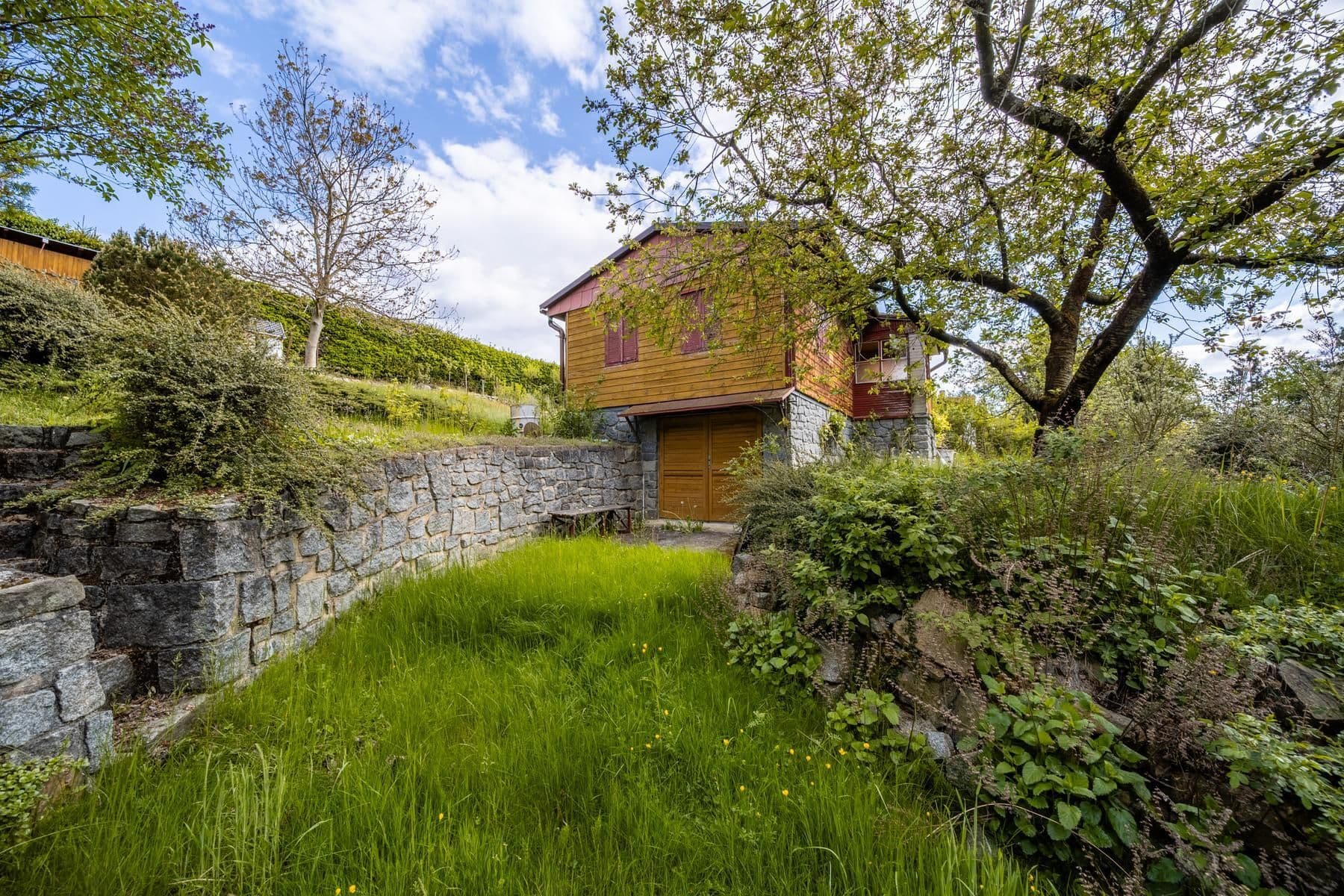 Prodej chaty, chalupy 41 m², pozemek 644 m², Orlík nad Vltavou, Jihočeský kraj Prodej chaty, chalupy 41 m², pozemek 644 m², Orlík nad Vltavou, Jihočeský kraj