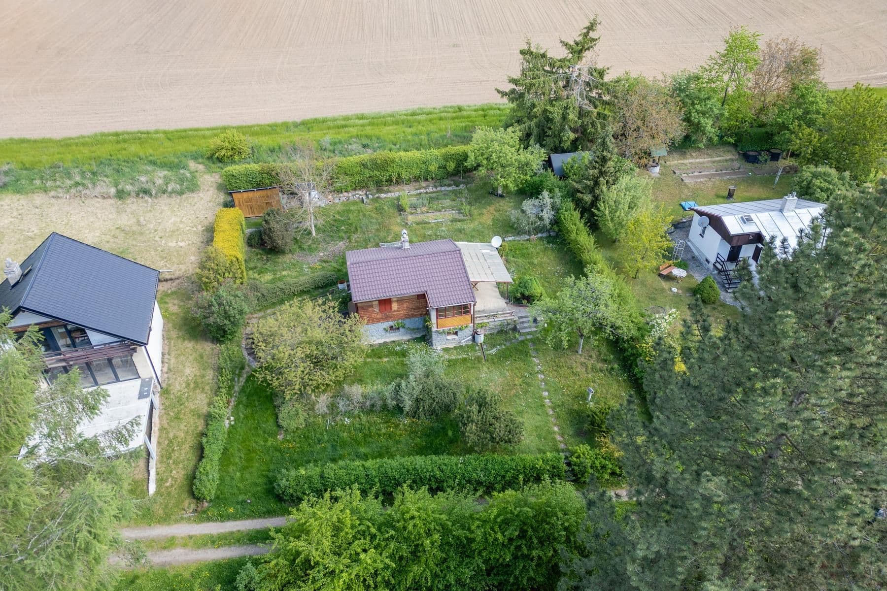 Prodej chaty, chalupy 41 m², pozemek 644 m², Orlík nad Vltavou, Jihočeský kraj Prodej chaty, chalupy 41 m², pozemek 644 m², Orlík nad Vltavou, Jihočeský kraj