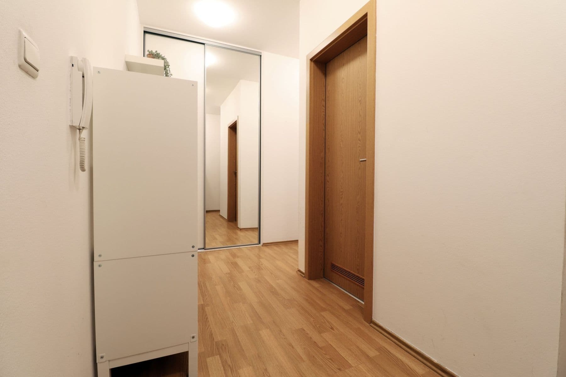 Pronájem bytu 2+kk 61 m², Přeučilova, Praha, Praha Pronájem bytu 2+kk 61 m², Přeučilova, Praha, Praha