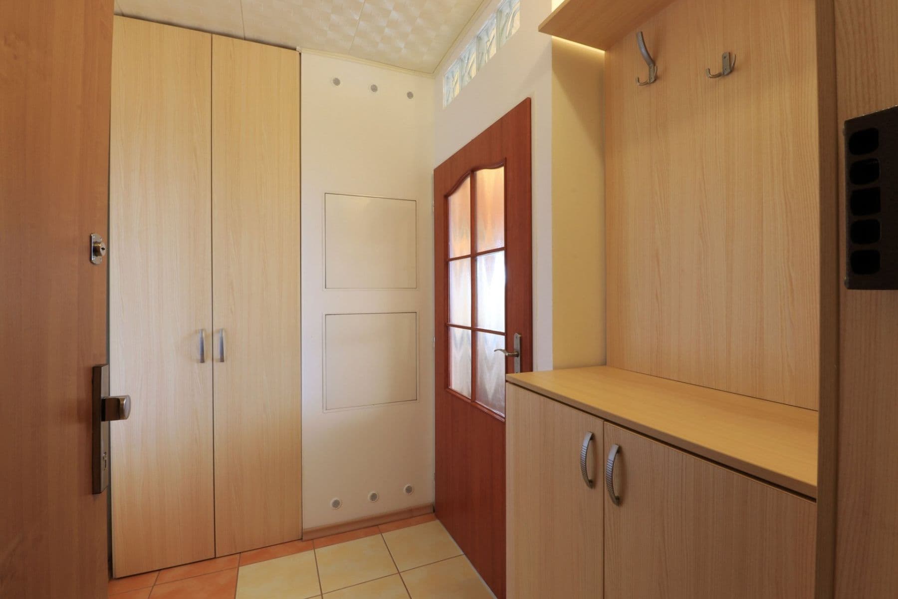 Pronájem bytu 3+kk 73 m², Nevanova, Praha, Praha Pronájem bytu 3+kk 73 m², Nevanova, Praha, Praha