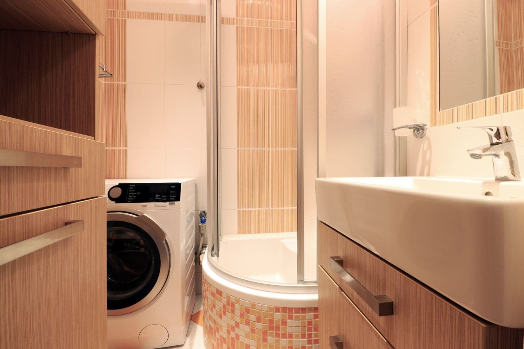 Pronájem bytu 3+kk 73 m², Nevanova, Praha, Praha Pronájem bytu 3+kk 73 m², Nevanova, Praha, Praha