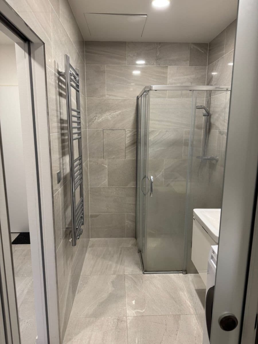 Pronájem bytu 1+kk 33 m², Kurta Konráda, Praha, Praha Pronájem bytu 1+kk 33 m², Kurta Konráda, Praha, Praha