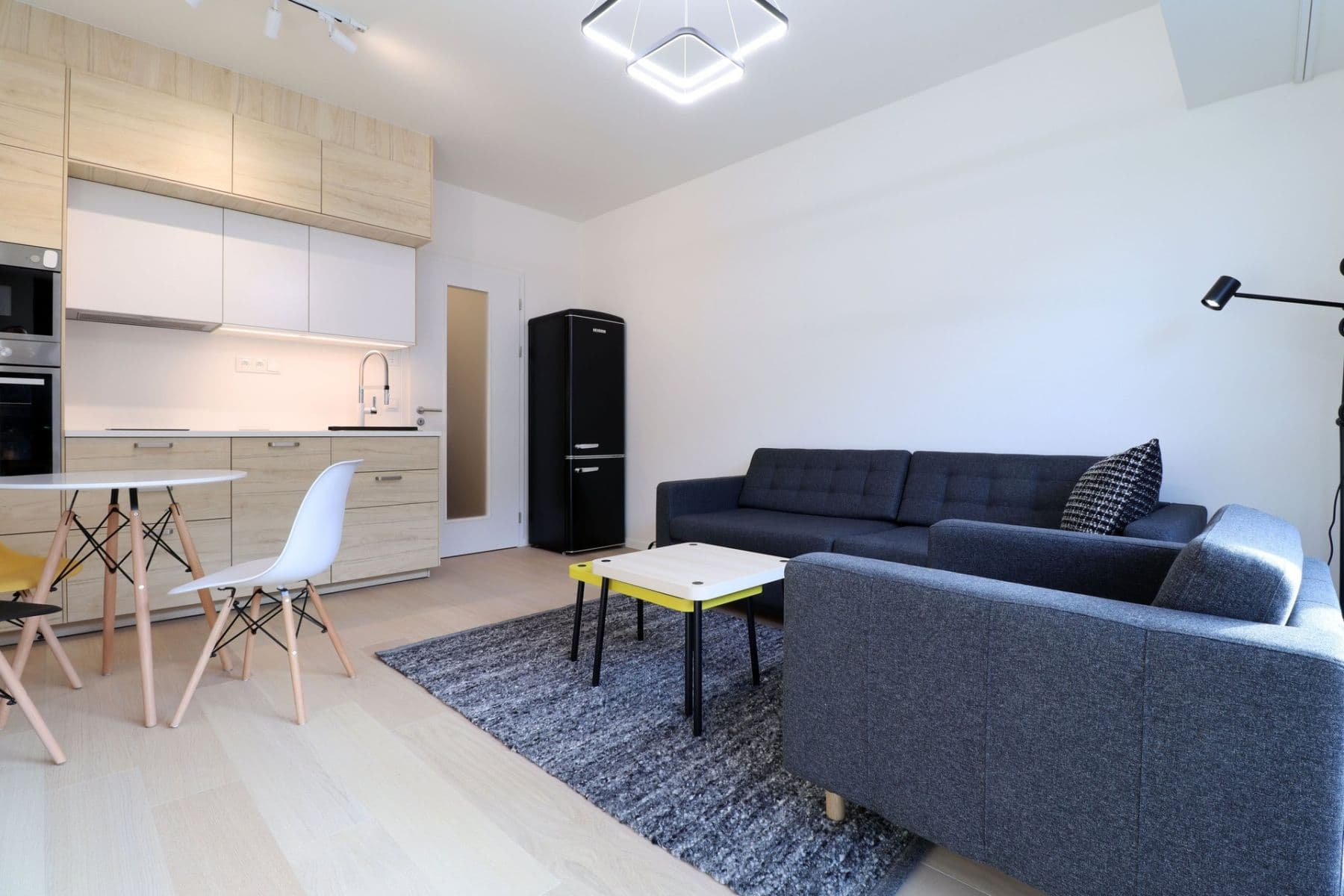 Pronájem bytu 1+kk 28 m², V háji, Praha, Praha Pronájem bytu 1+kk 28 m², V háji, Praha, Praha