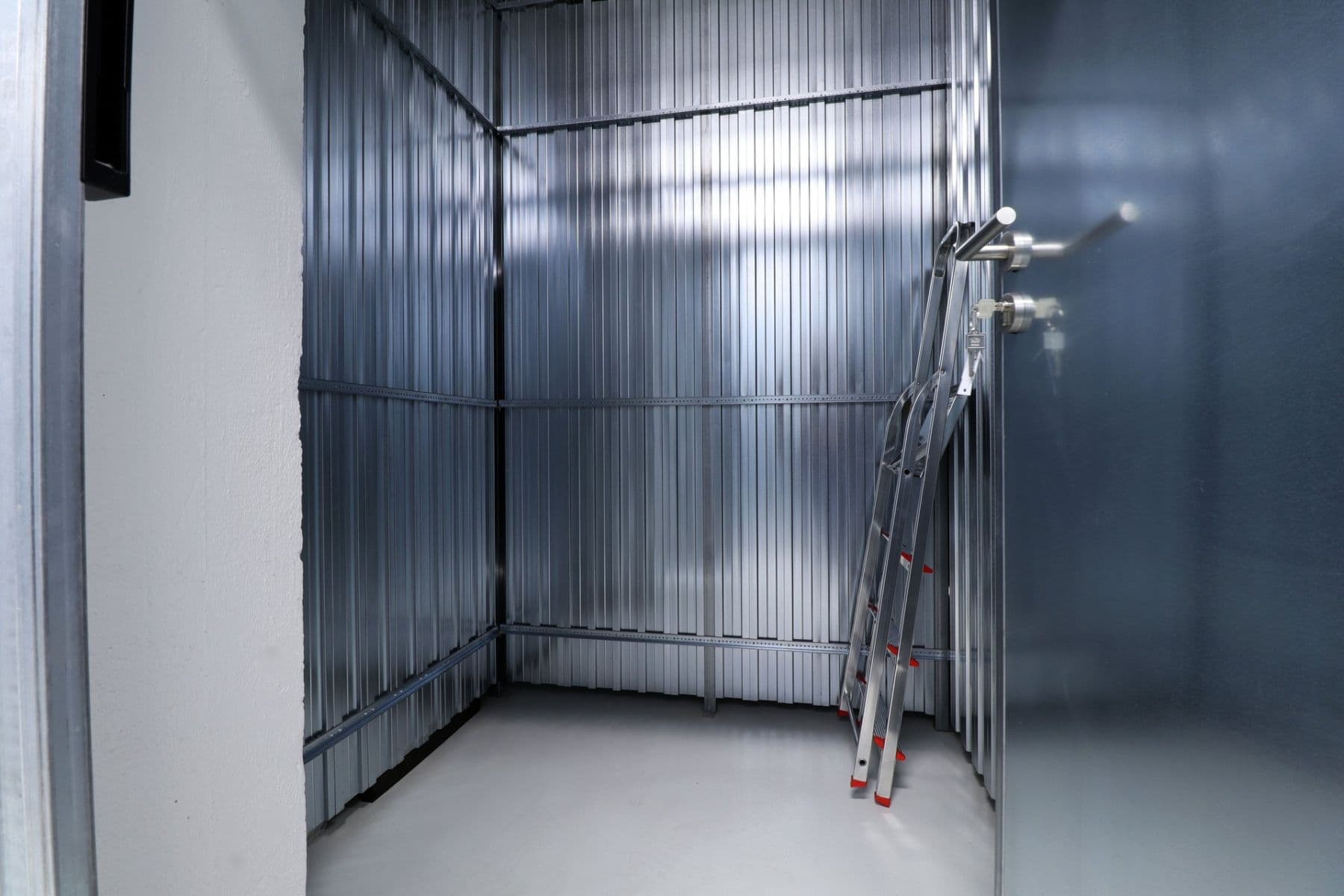 Pronájem bytu 1+kk 28 m², V háji, Praha, Praha Pronájem bytu 1+kk 28 m², V háji, Praha, Praha