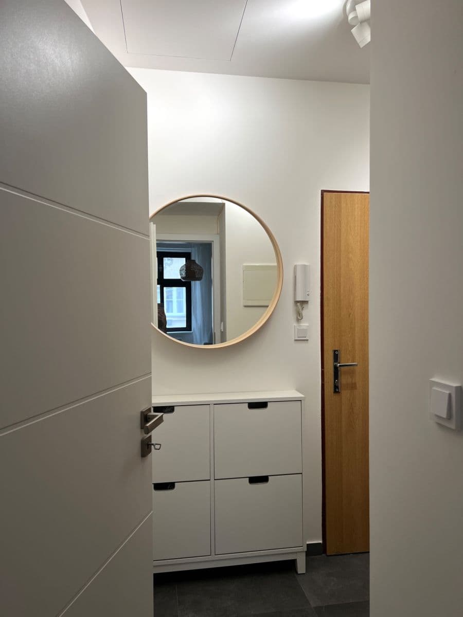 Pronájem bytu 1+kk 32 m², Na Zámyšli, Praha, Praha Pronájem bytu 1+kk 32 m², Na Zámyšli, Praha, Praha