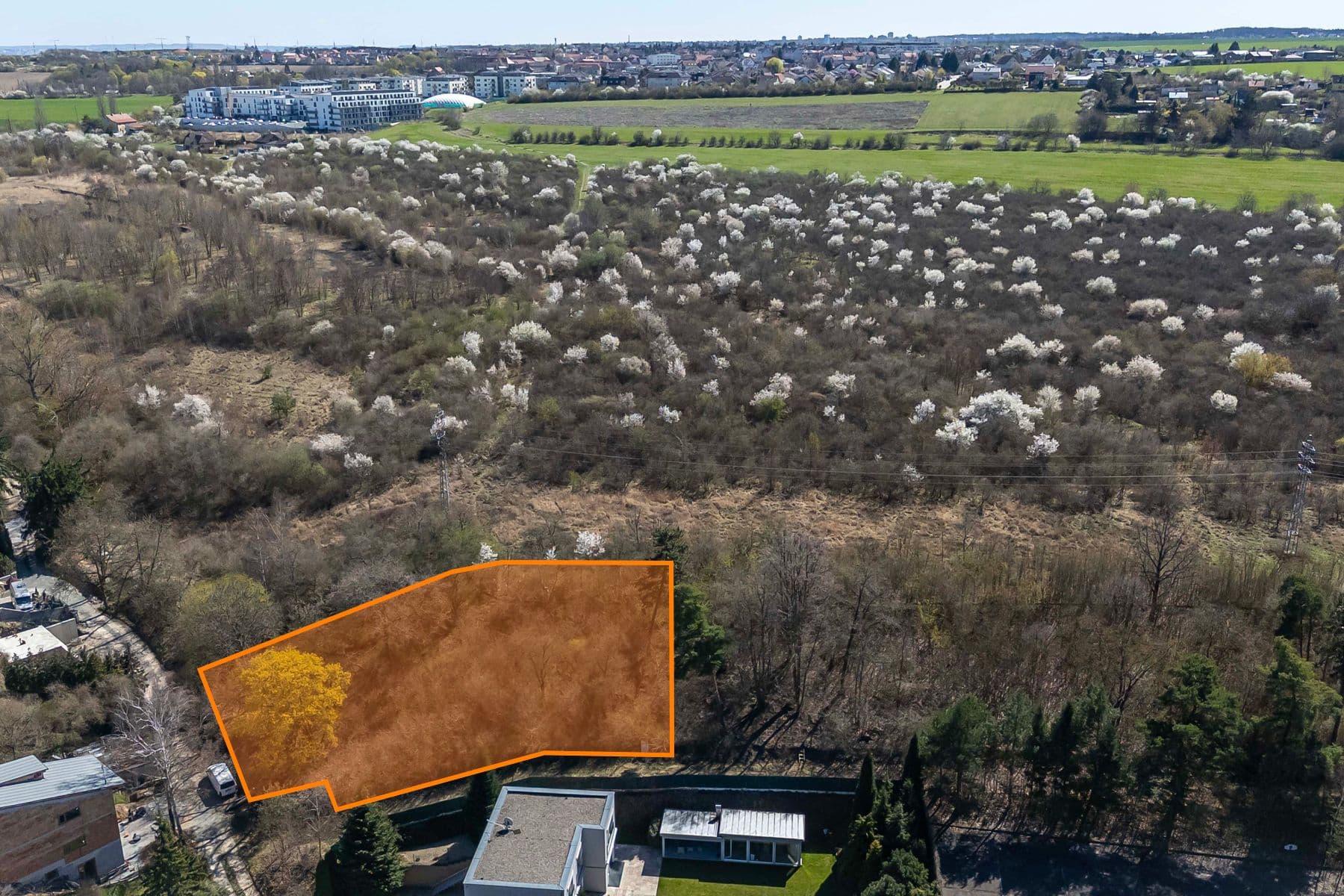 Prodej pozemku 910 m², Pod Višňovkou, Statenice, Středočeský kraj Prodej pozemku 910 m², Pod Višňovkou, Statenice, Středočeský kraj