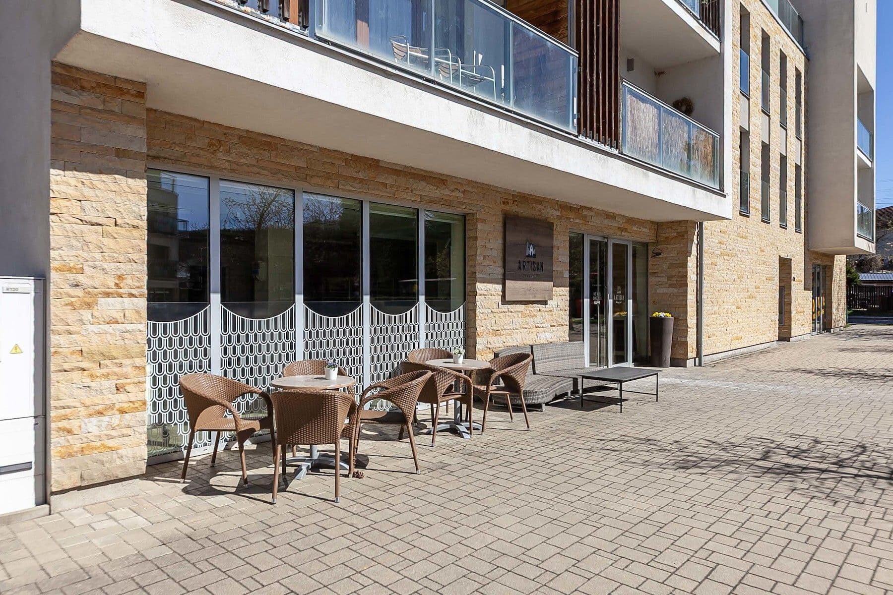 Prodej pozemku 910 m², Pod Višňovkou, Statenice, Středočeský kraj Prodej pozemku 910 m², Pod Višňovkou, Statenice, Středočeský kraj