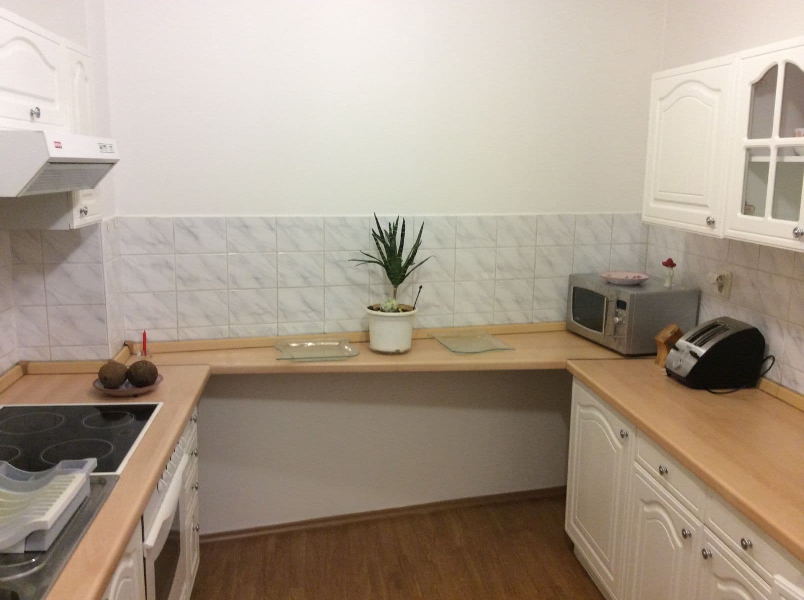 Pronájem bytu 2+1 85 m², Betlémské náměstí, Praha, Praha Pronájem bytu 2+1 85 m², Betlémské náměstí, Praha, Praha