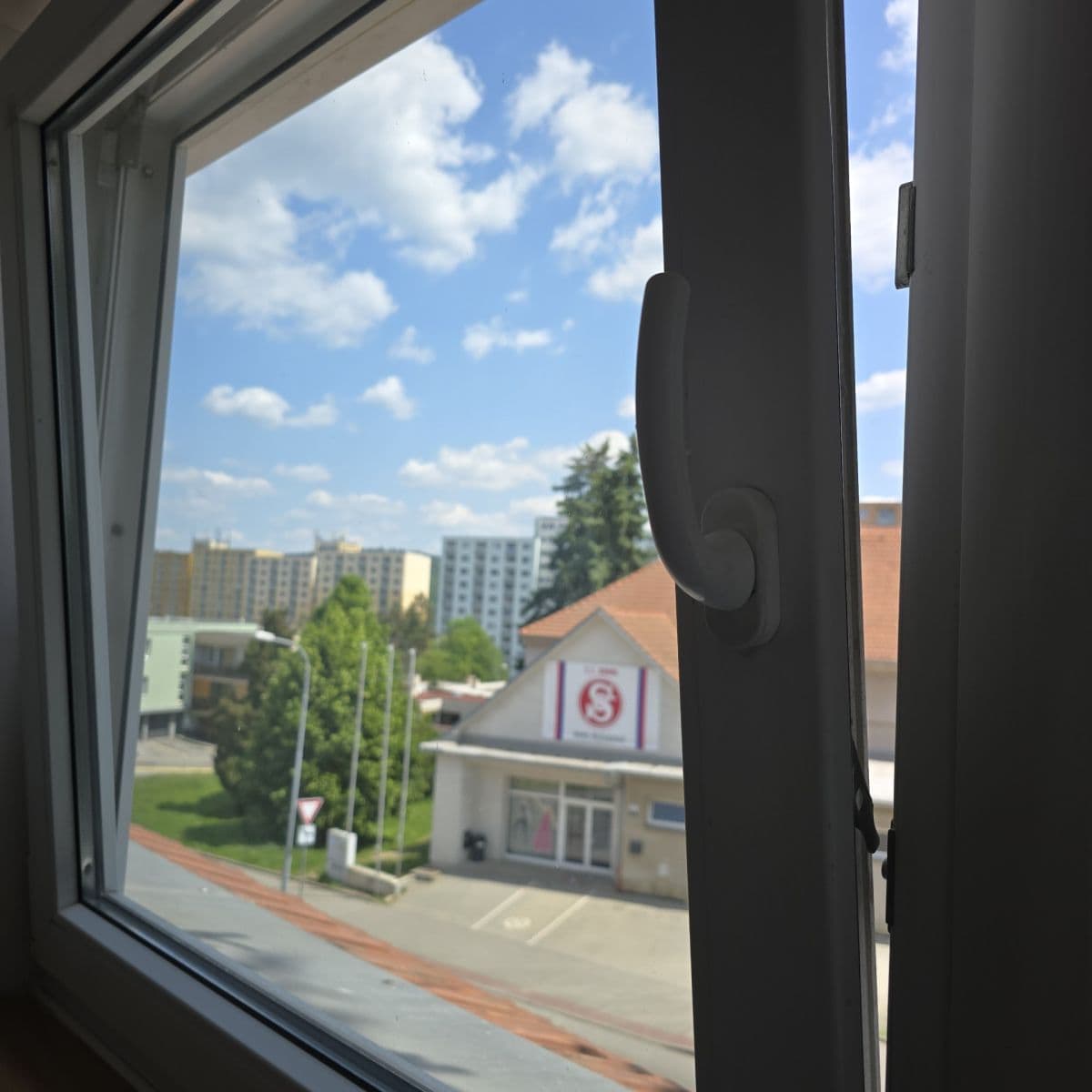 Pronájem bytu 2+kk 20 m², Vážného, Brno, Jihomoravský kraj Pronájem bytu 2+kk 20 m², Vážného, Brno, Jihomoravský kraj