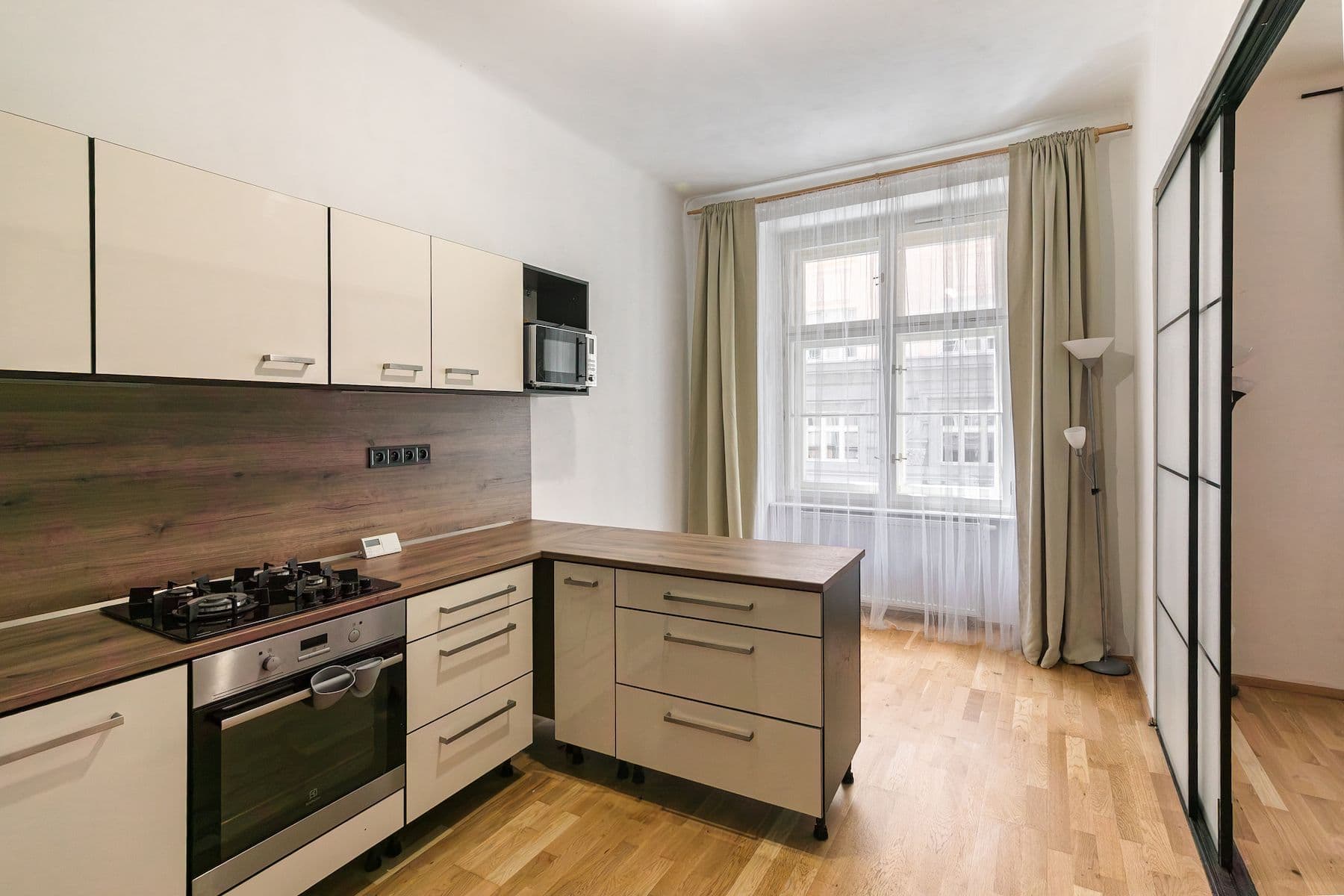 Prodej bytu 3+1 108 m², Podskalská, Praha, Praha Prodej bytu 3+1 108 m², Podskalská, Praha, Praha