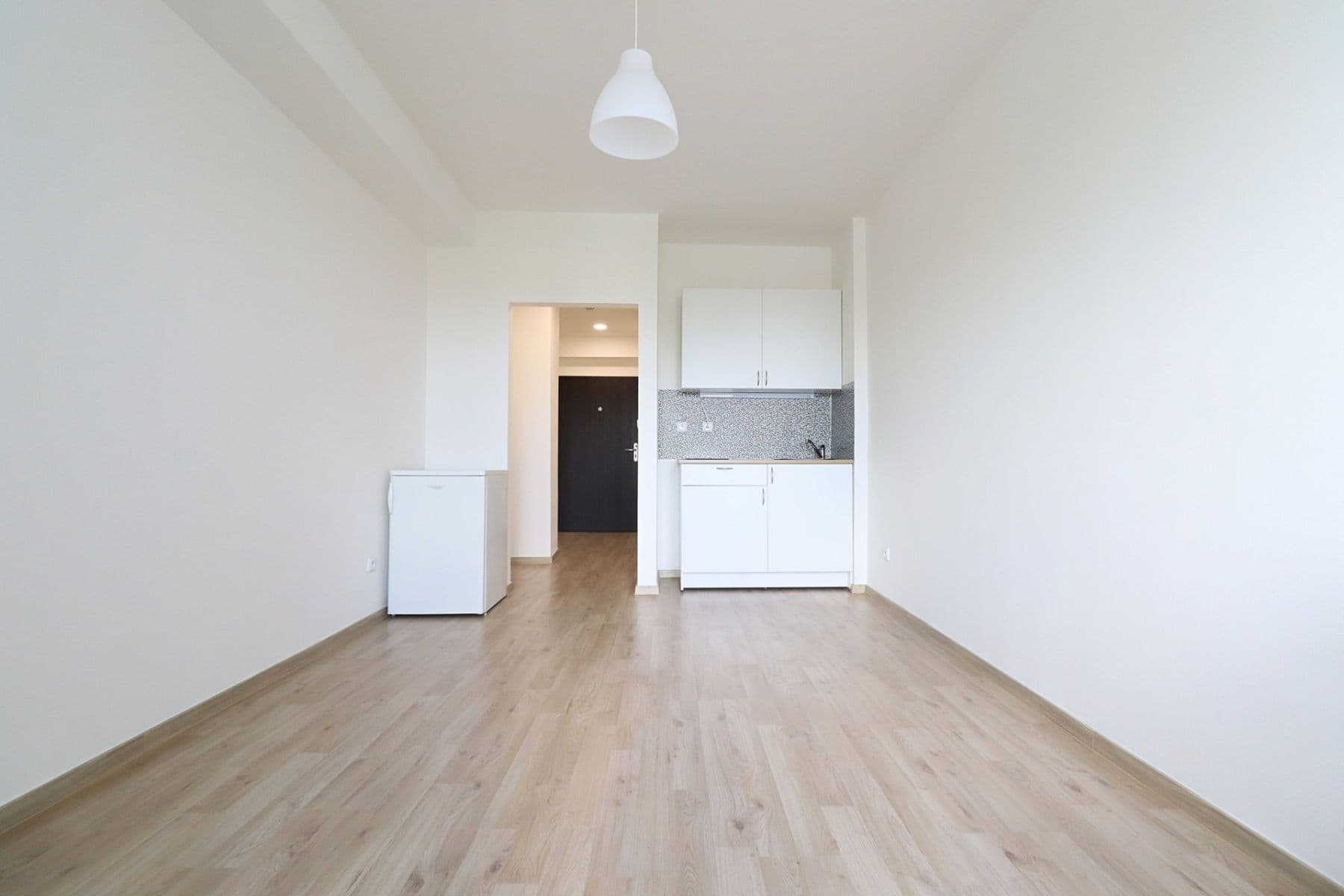 Pronájem bytu 1+kk 26 m², Peroutkova, Praha, Praha Pronájem bytu 1+kk 26 m², Peroutkova, Praha, Praha