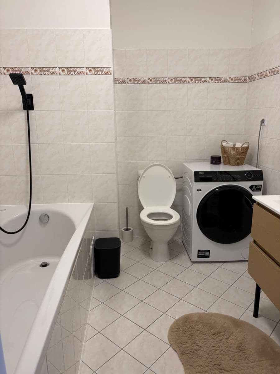 Prodej bytu 2+kk 72 m², Za Školou, Velký Újezd, Olomoucký kraj Prodej bytu 2+kk 72 m², Za Školou, Velký Újezd, Olomoucký kraj