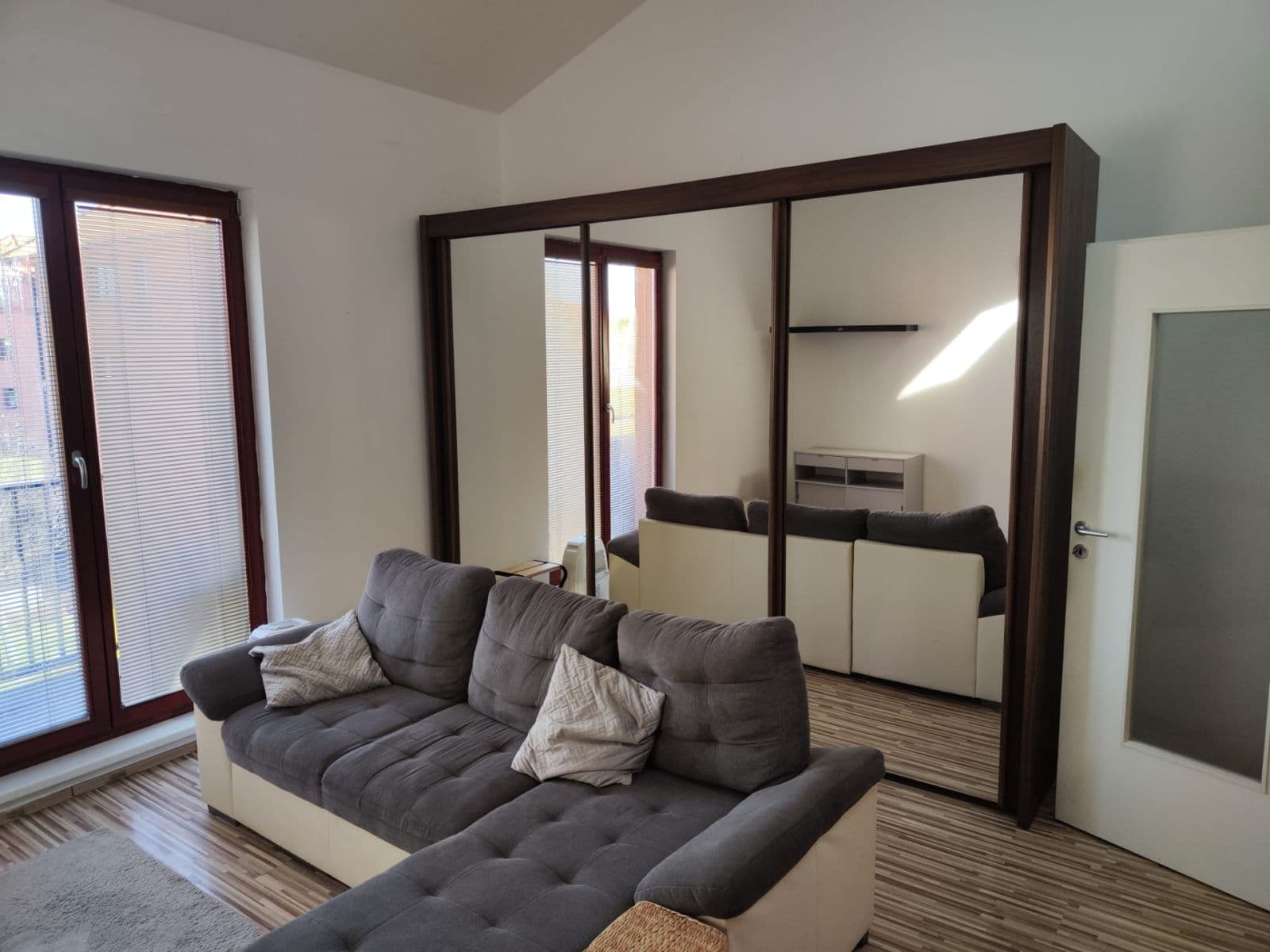 Pronájem bytu 1+1 40 m², Jaroslava Foglara, Praha, Praha Pronájem bytu 1+1 40 m², Jaroslava Foglara, Praha, Praha