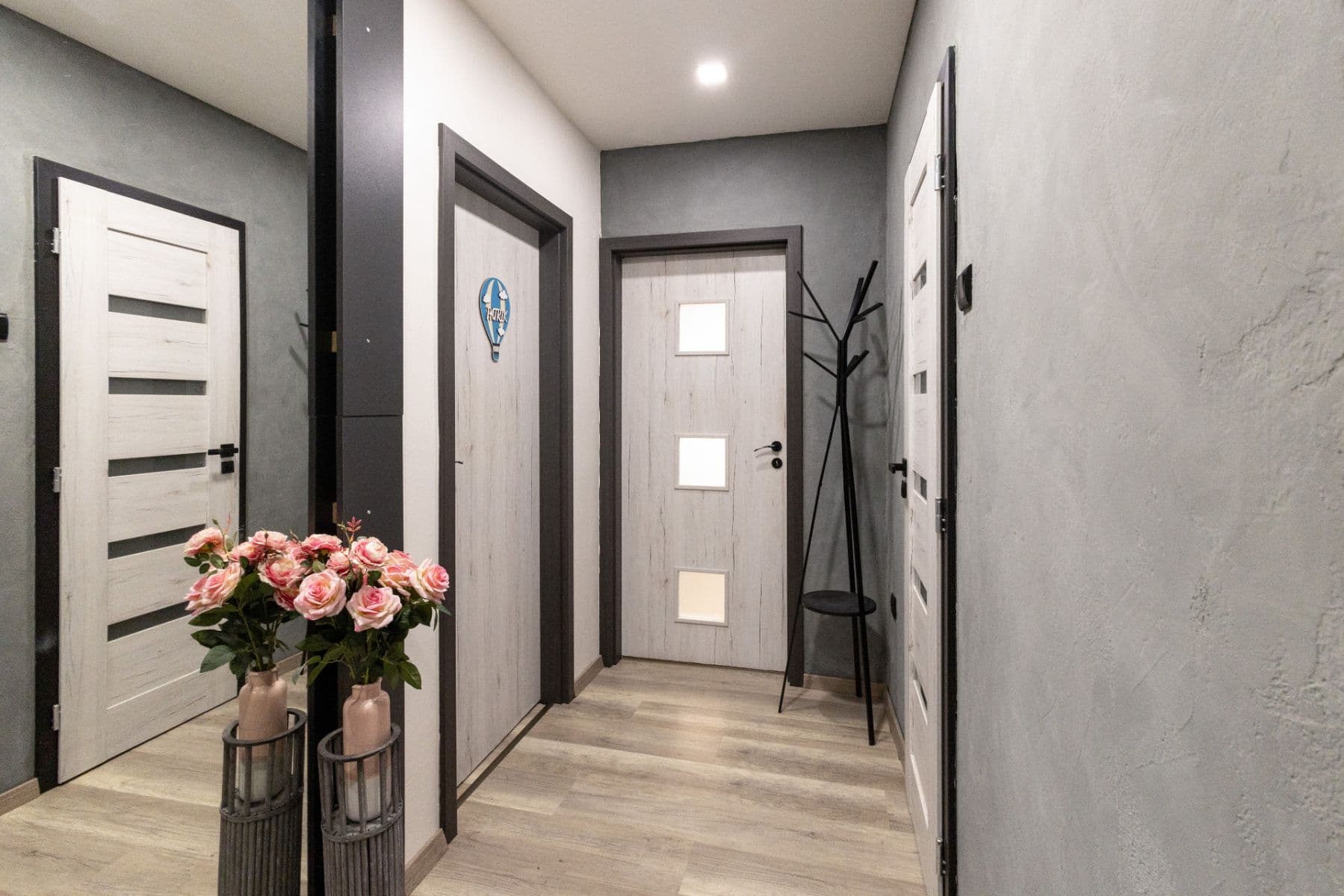 Prodej bytu 3+1 71 m², Sazená, Středočeský kraj Prodej bytu 3+1 71 m², Sazená, Středočeský kraj