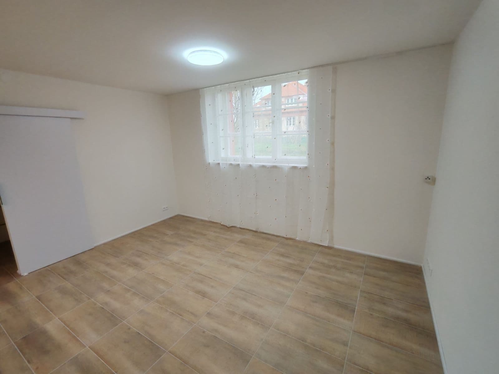 Pronájem bytu 2+kk 48 m², V Stráni, Praha, Praha Pronájem bytu 2+kk 48 m², V Stráni, Praha, Praha