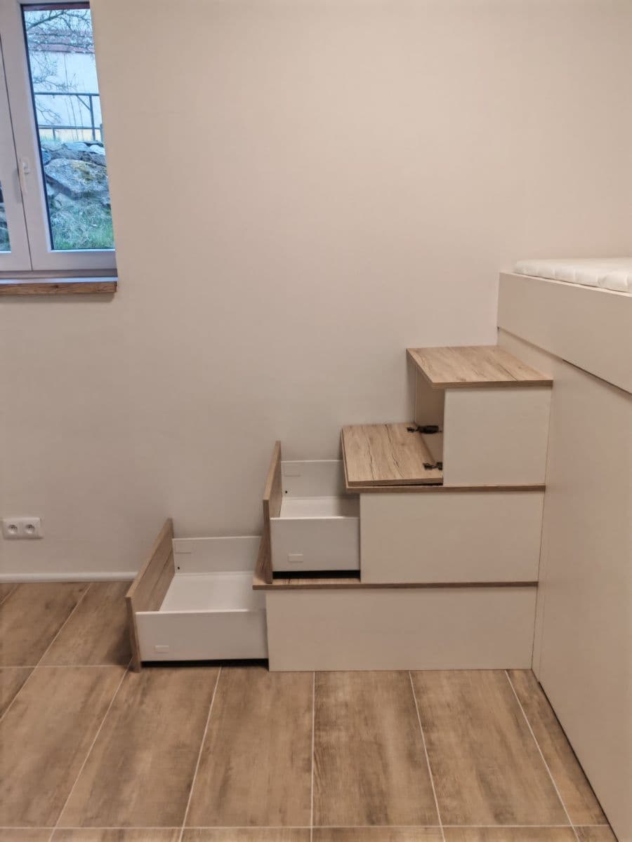 Pronájem bytu 2+kk 48 m², V Stráni, Praha, Praha Pronájem bytu 2+kk 48 m², V Stráni, Praha, Praha