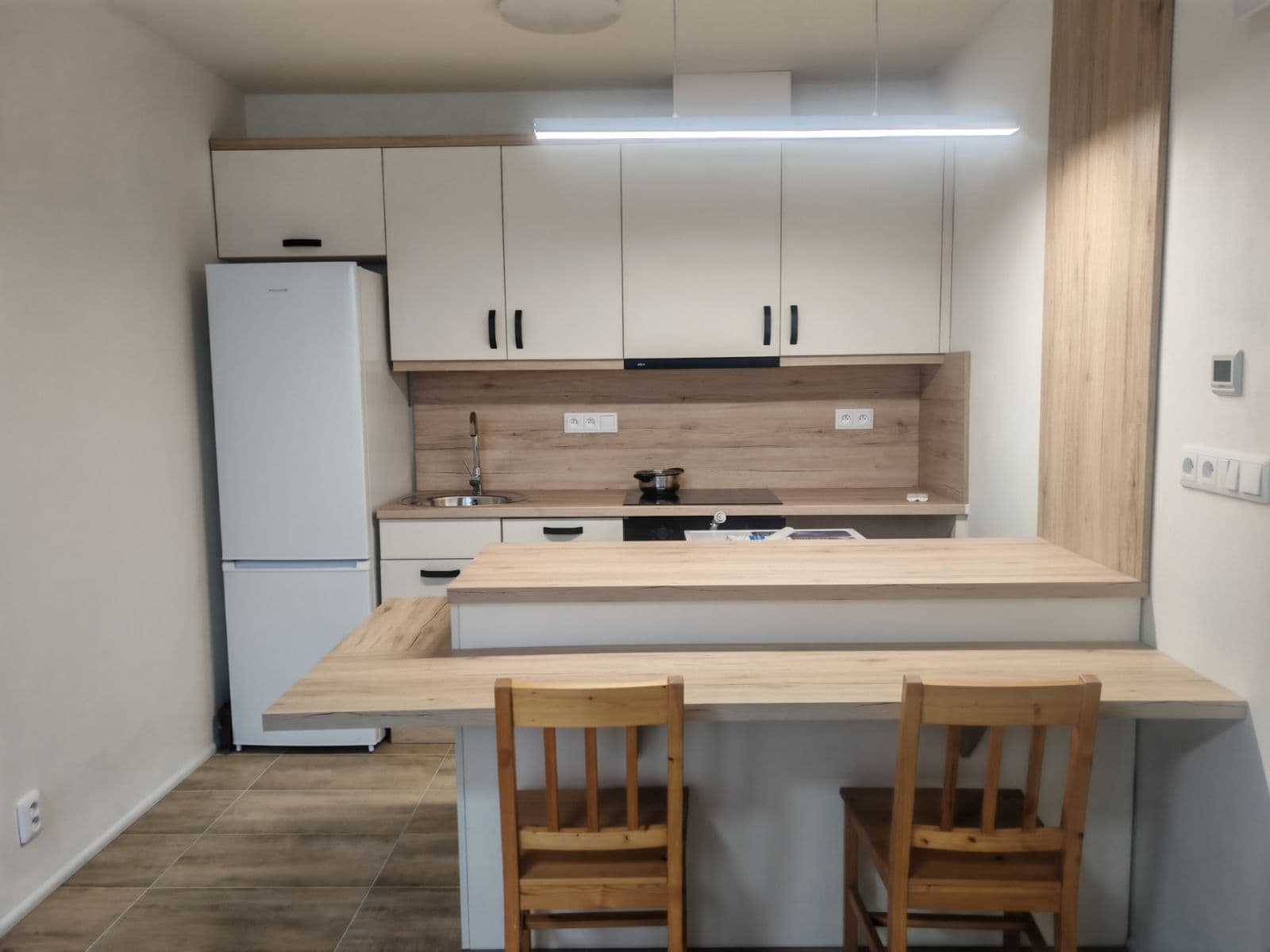 Pronájem bytu 2+kk 48 m², V Stráni, Praha, Praha Pronájem bytu 2+kk 48 m², V Stráni, Praha, Praha