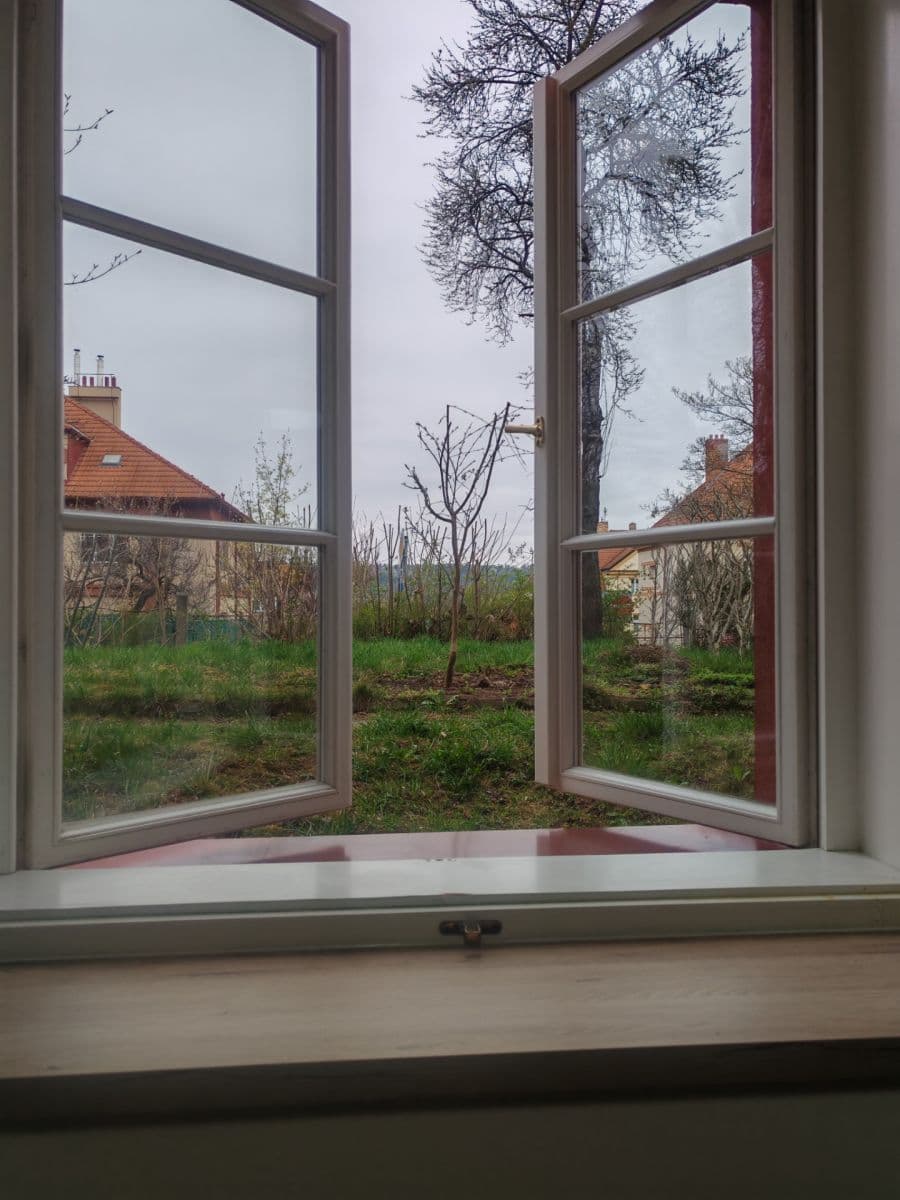 Pronájem bytu 2+kk 48 m², V Stráni, Praha, Praha Pronájem bytu 2+kk 48 m², V Stráni, Praha, Praha