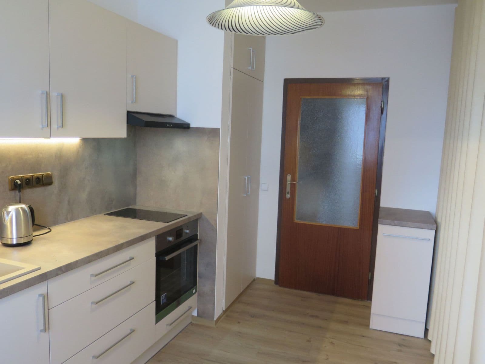 Pronájem bytu 2+1 57 m², Kubištova, Praha, Praha Pronájem bytu 2+1 57 m², Kubištova, Praha, Praha