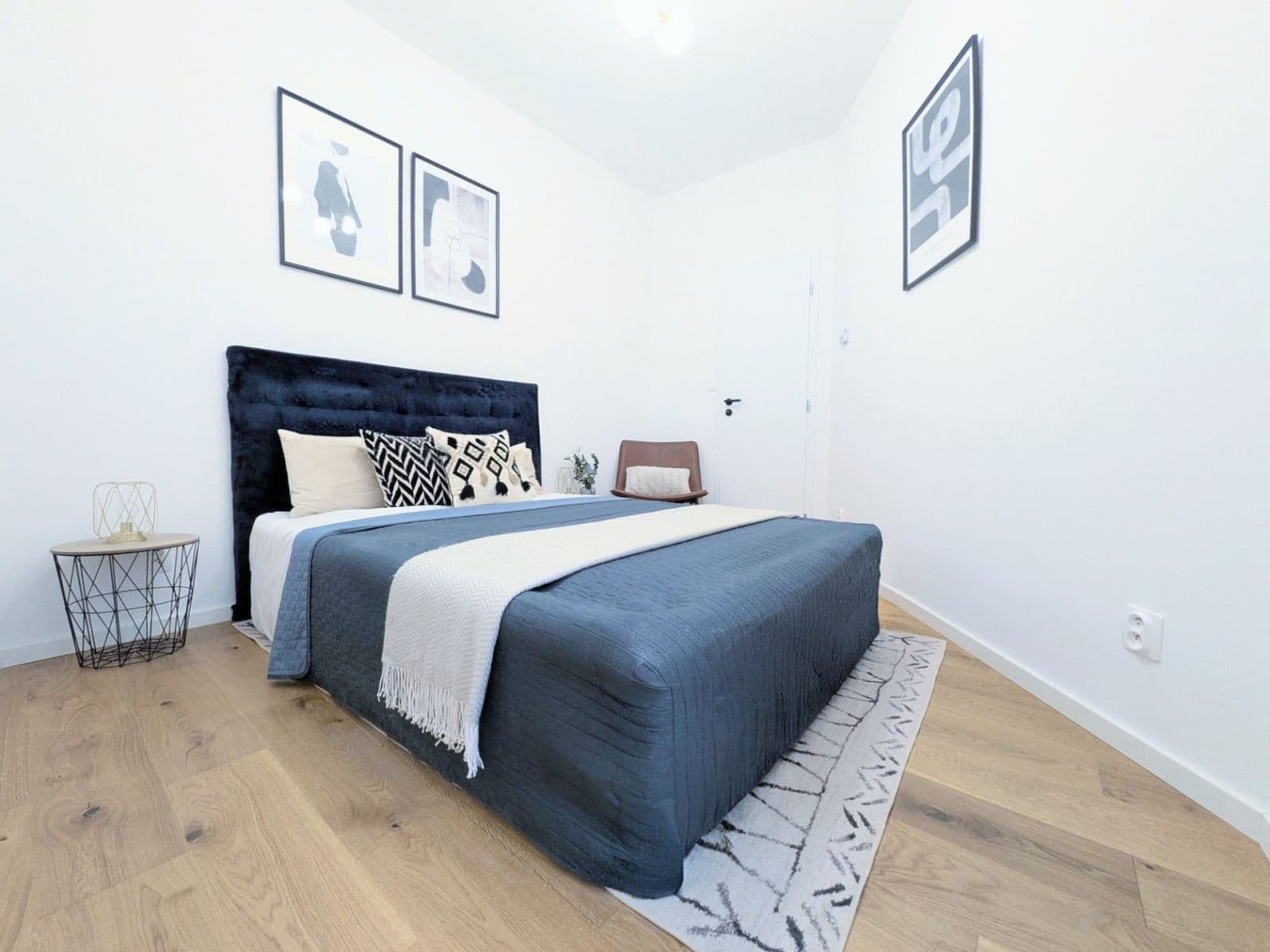 Prodej bytu 2+kk 40 m², Petrohradská, Praha, Praha Prodej bytu 2+kk 40 m², Petrohradská, Praha, Praha