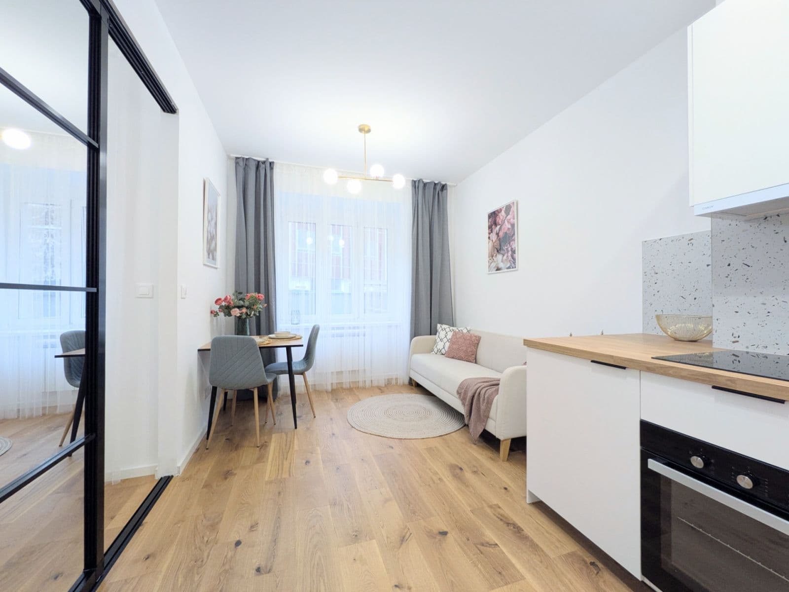 Prodej bytu 2+kk 40 m², Petrohradská, Praha, Praha Prodej bytu 2+kk 40 m², Petrohradská, Praha, Praha