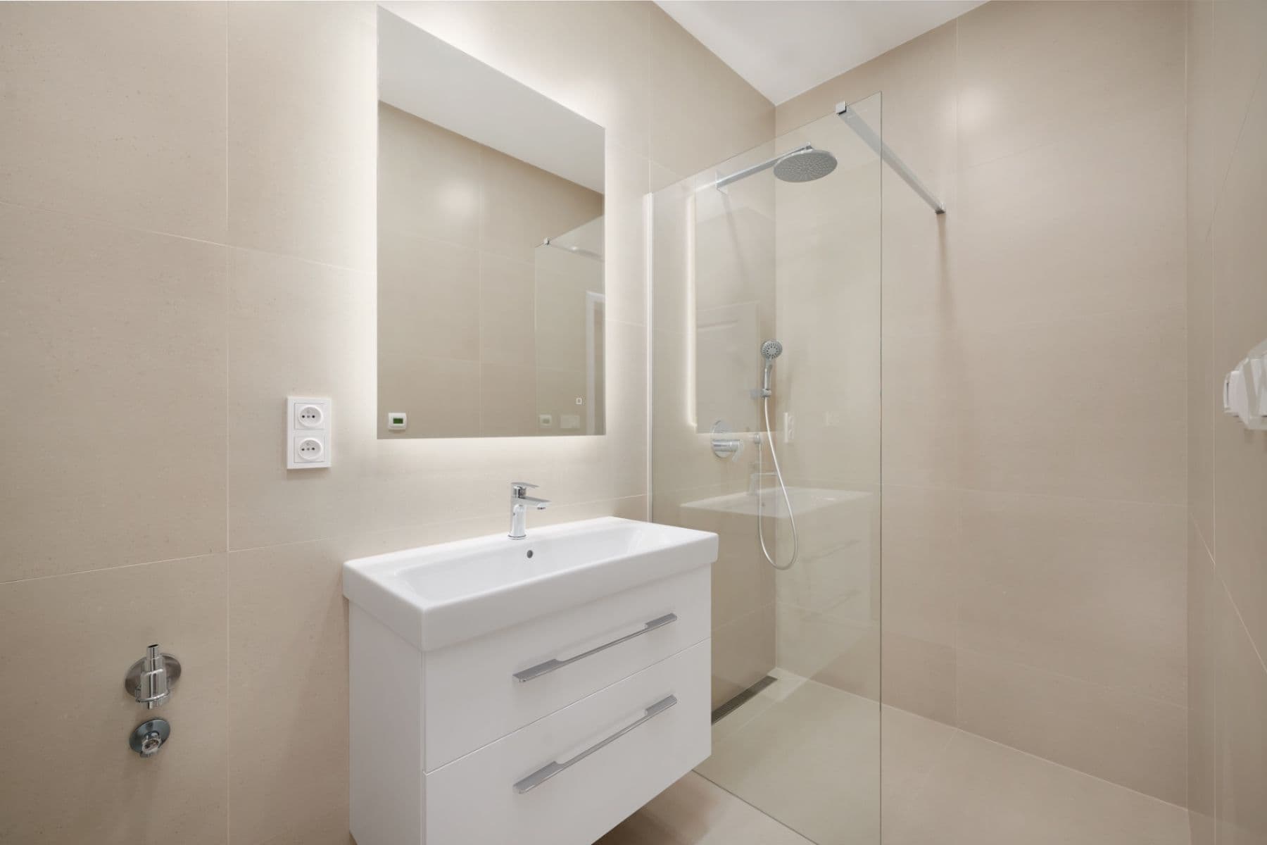 Prodej bytu 2+kk 56 m², Přibyslavská, Praha, Praha Prodej bytu 2+kk 56 m², Přibyslavská, Praha, Praha